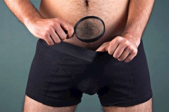 Männer träumen davon, ihren Penis zu Hause zu vergrößern